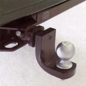 2007 Subaru Outback Sport Trailer Hitch L1010SS000